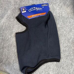 Grand Sierra Black and navy insulating light wt fleece comfort fit Balaclava